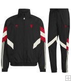 Squad Tracksuit Manchester United 2024/25
